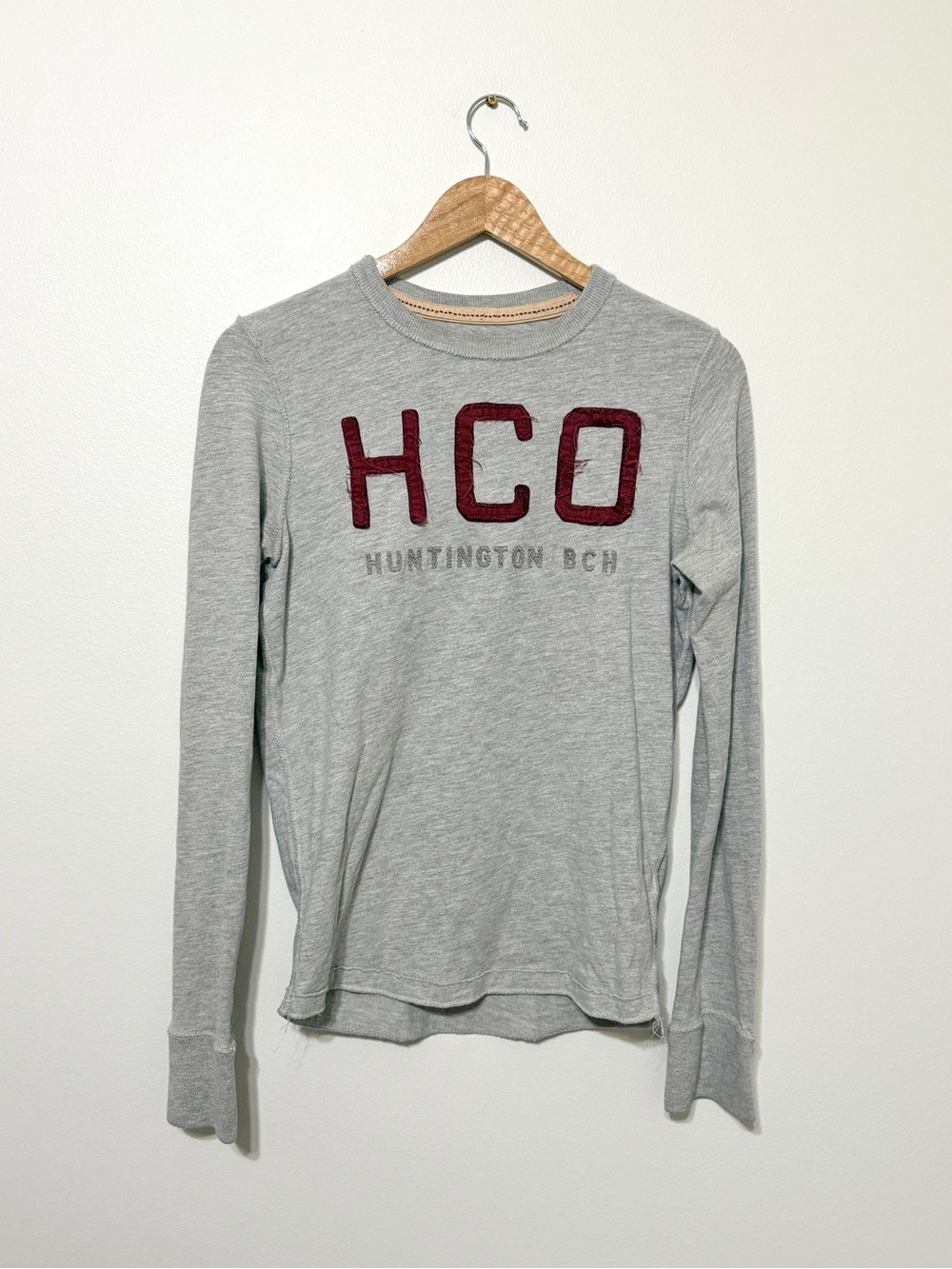 Hollister Y2K Long Sleeve Huntington Beach California Size XS SMALL Vintage